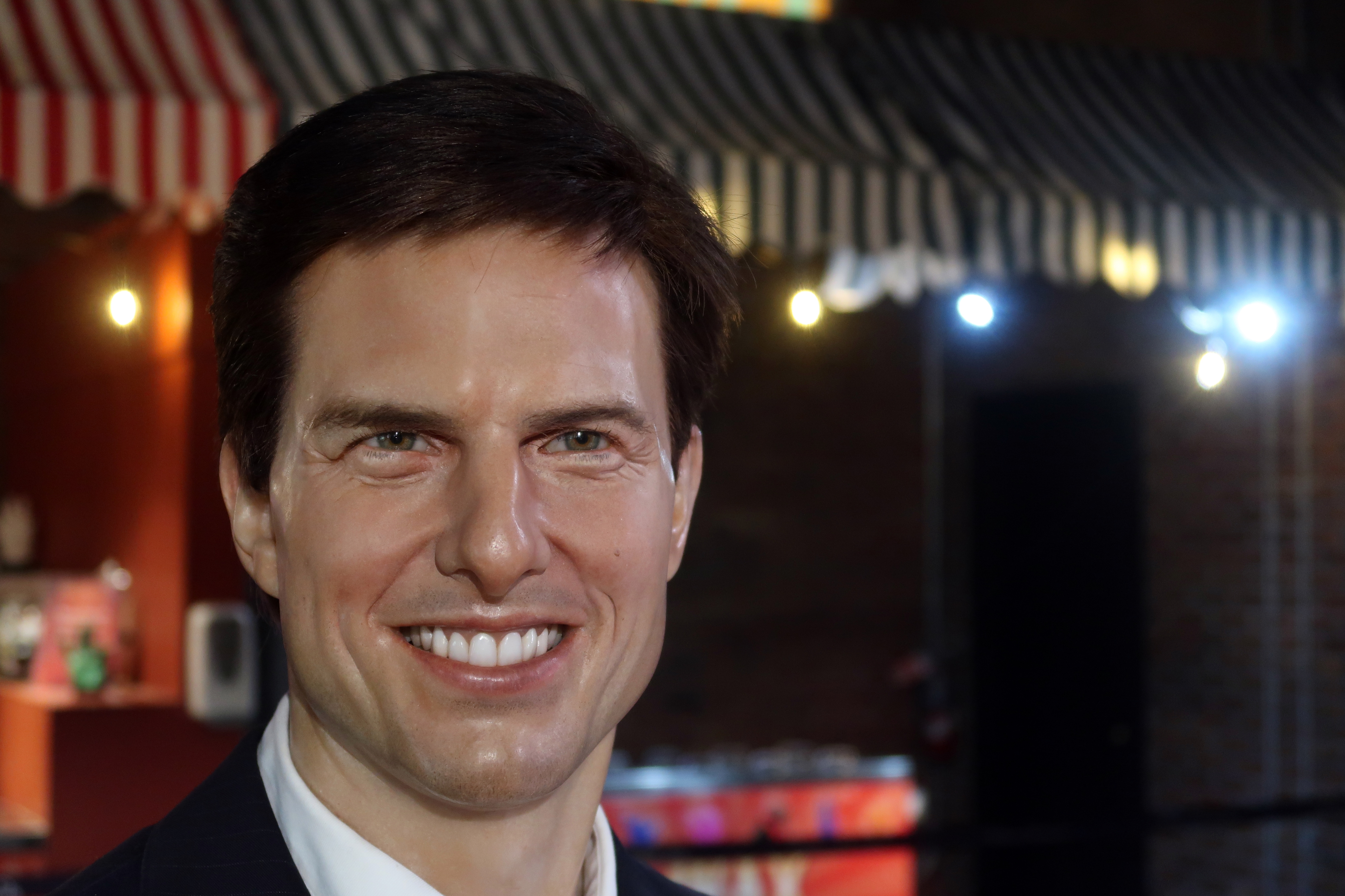 Tom Cruise Teeth - instasmile